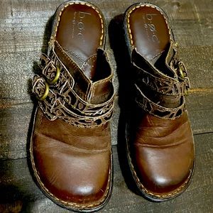 B.O.C clogs slide mules